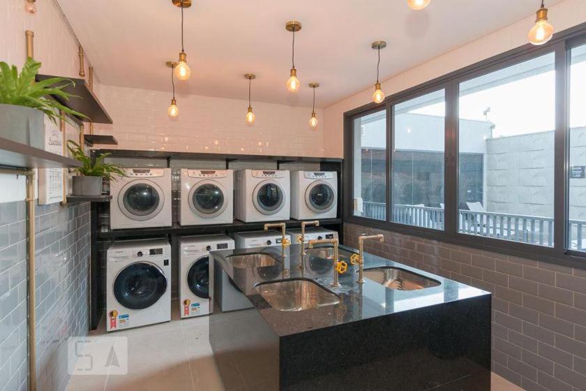 Studio Novo Em Localizacao Privilegiada!