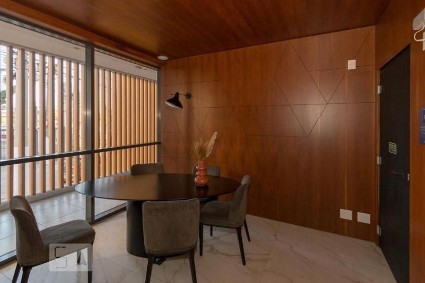 Studio Novo Em Localizacao Privilegiada!